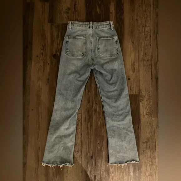 Zara Front Pocket Wide Leg Jeans - Picture 3 of 4